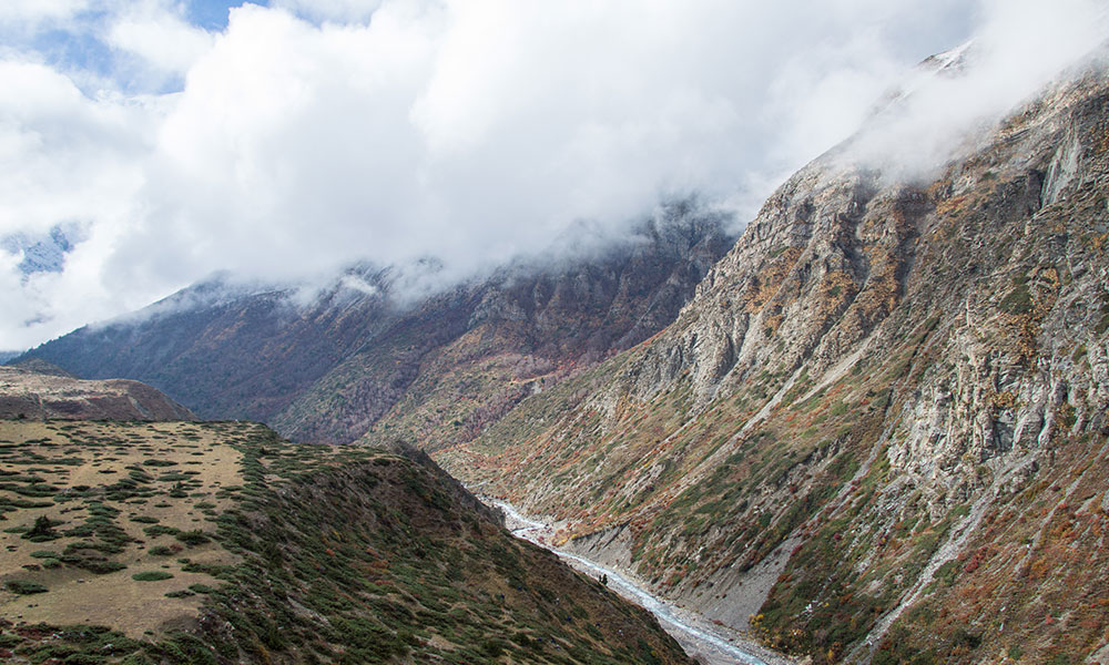 Annapurna Circuit Trek 15 Days