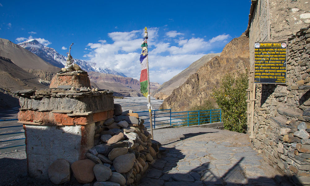 upper mustang trek 10 days