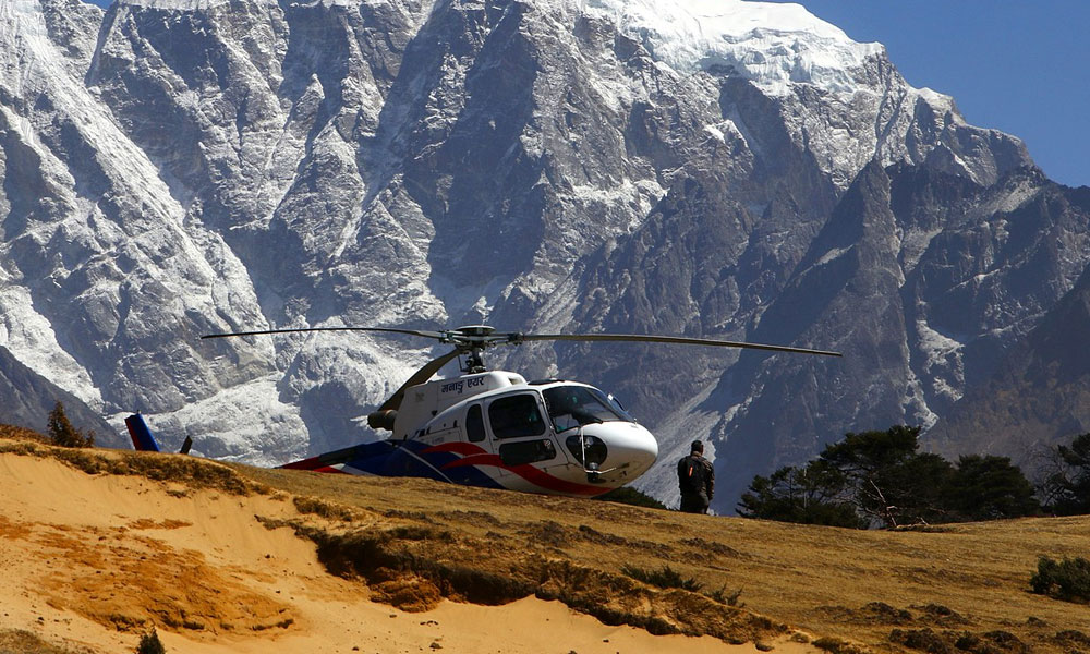 everest base camp helicopter tour cost