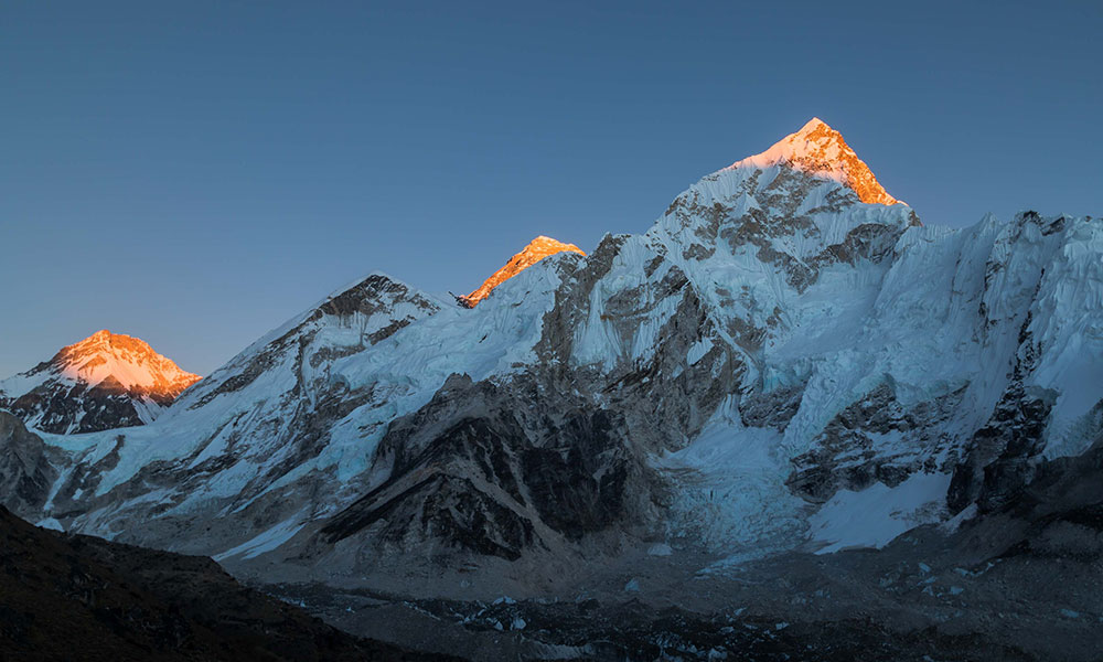 everest base camp trek november weather