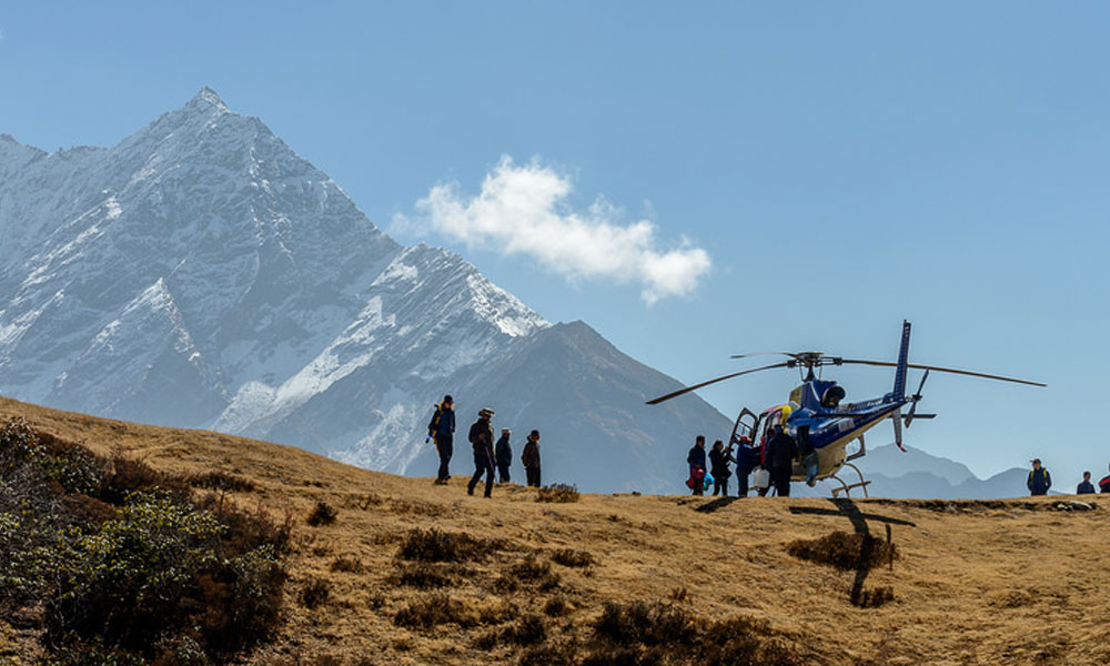 Everest Base Camp Helicopter Tour With Landing