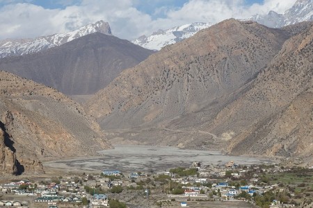 upper mustang trek, upper mustang village