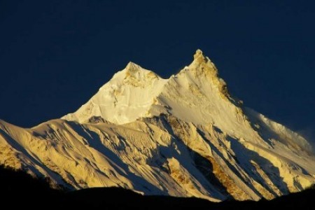 Manaslu Circuit Trek 16 days Itinerary