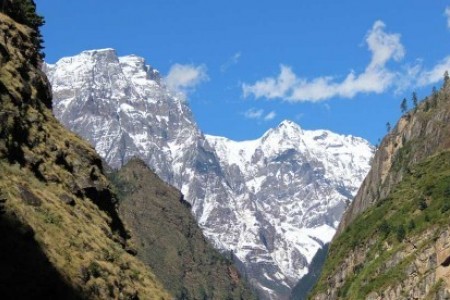 Short Manaslu Circuit Trek