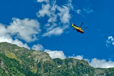 helicopter in Himalayan region