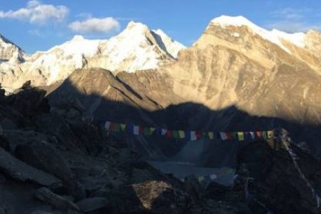 Gokyo Valley Trek