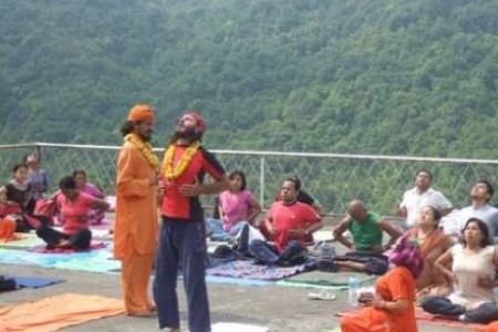 Yoga Trek in Nepal near Kathmandu